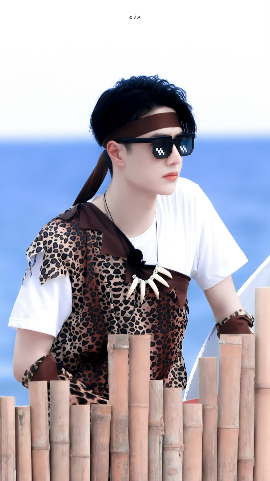 王一博夏日冲浪店