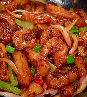 手游5兆以下深夜放毒美食gif