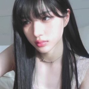 你天真的口气让我懵一瞬