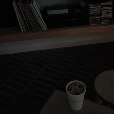 “先有自我 才无枷锁”
齐思钧