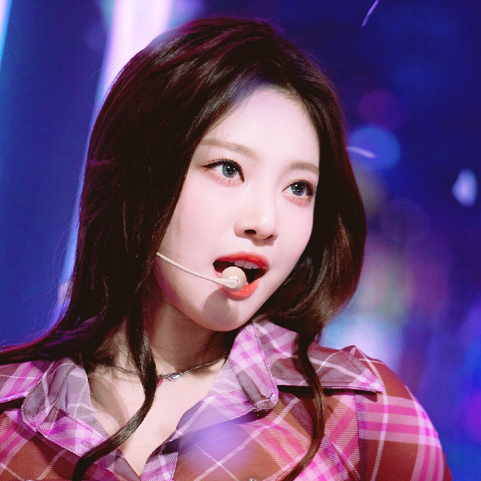 宁艺卓
二改收专