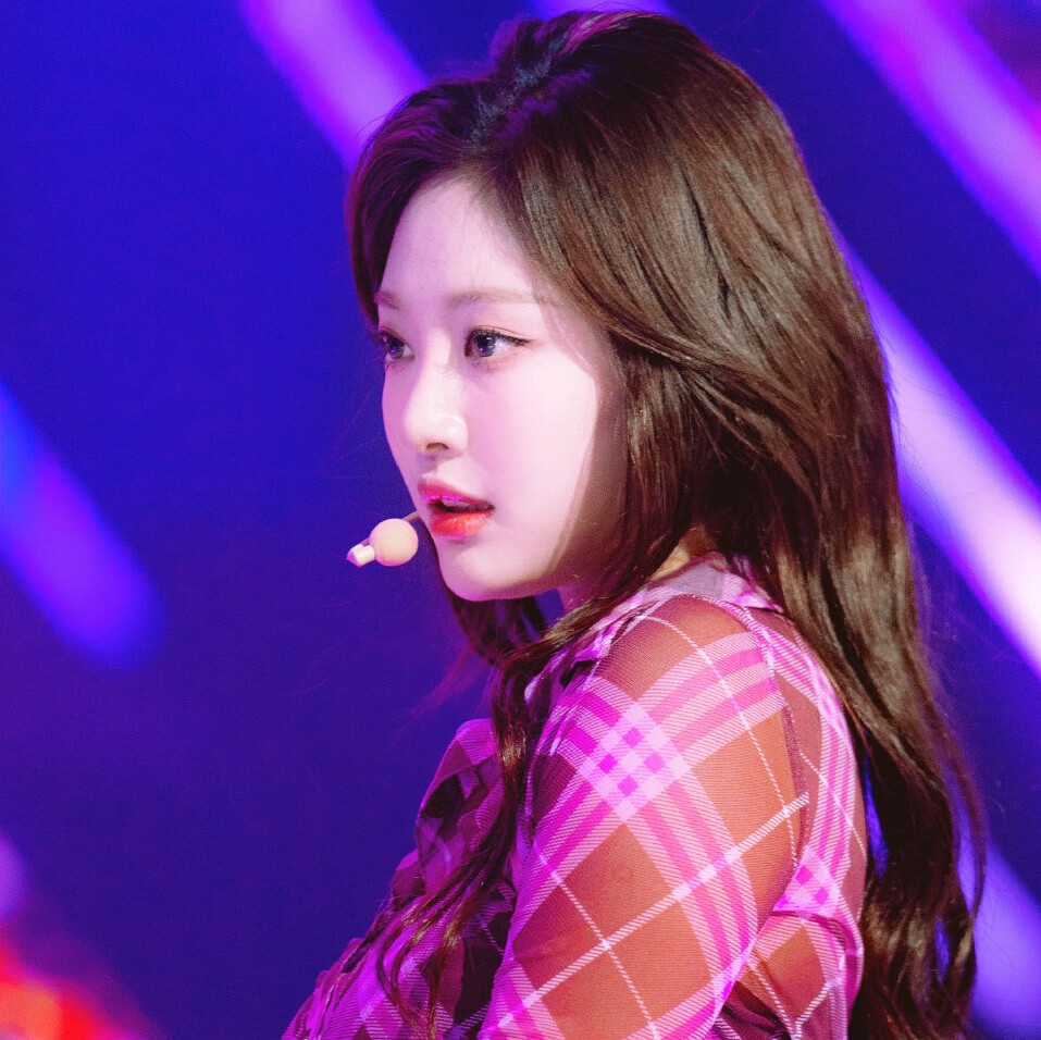 宁艺卓
二改收专