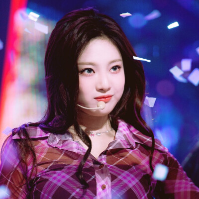 宁艺卓
二改收专