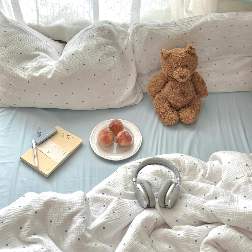 小狗の夏日開心日記♡// ๐˙Ⱉ˙๐ //♡
#朋友圈背景图#