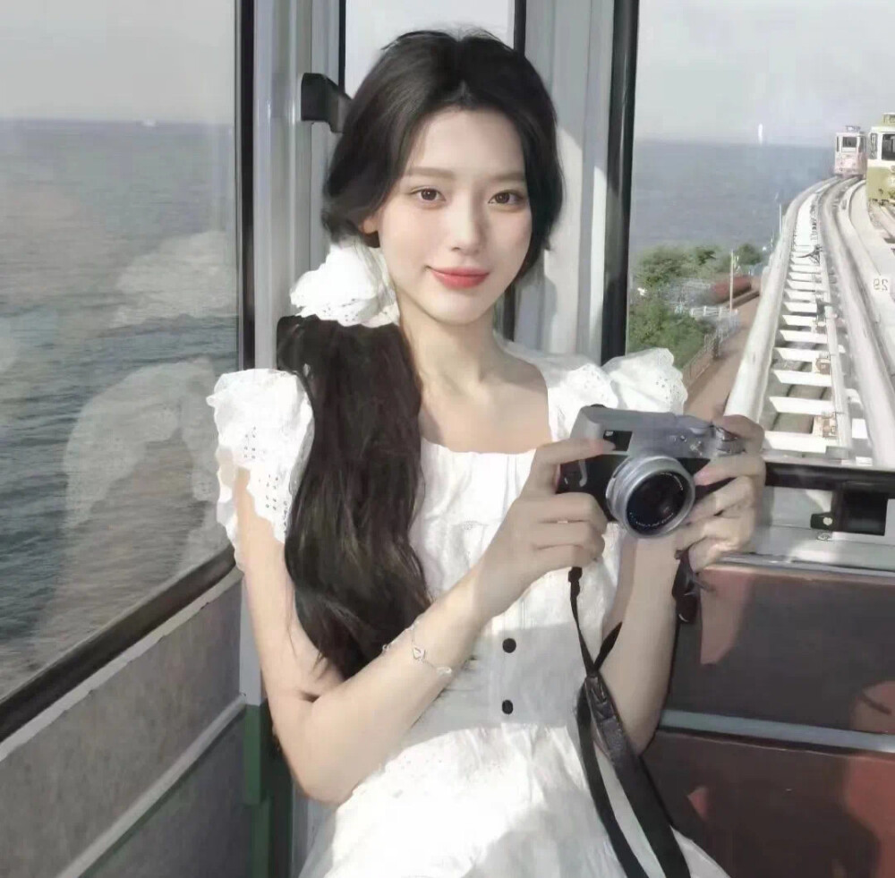 朦胧 氛围感 女生头像