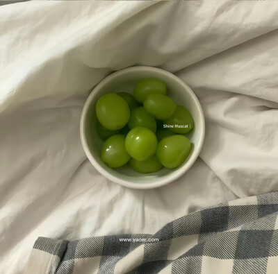 超好搭配的ins背景图