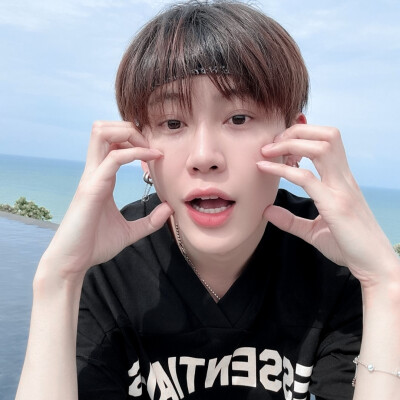 ꒰ఎ(^ . ֑ .^)໒꒱