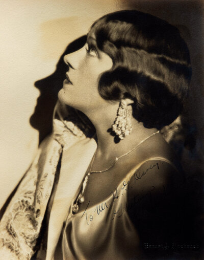 Gloria Swanson
