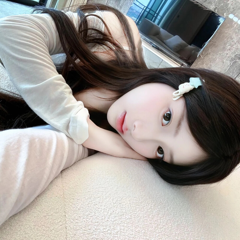 女生头像｜你我登船，送命或寻欢