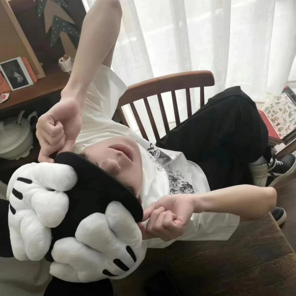 真人男生头像网图男神帅气ins氛围感多风格