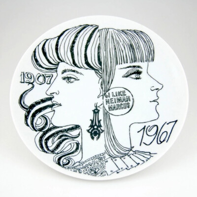 皮耶罗·弗纳塞提（Piero Fornasetti，1913.11-1988.10）是一位意大利画家，雕刻家，室内装潢师，雕刻机，打印机制造商，设计师和创作者，共有11000多件物品。由他创立的同名装饰品牌Fornasetti，产品以具有独特的艺…