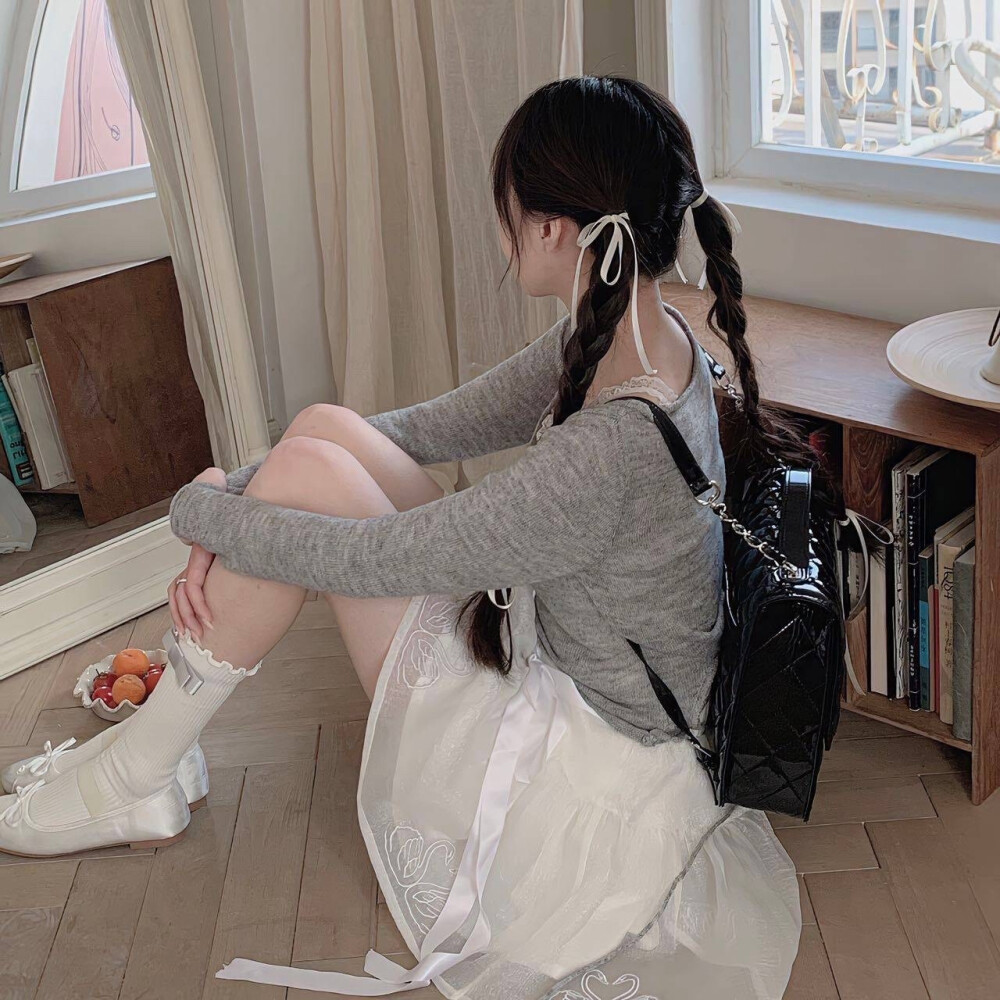 悄悄退场