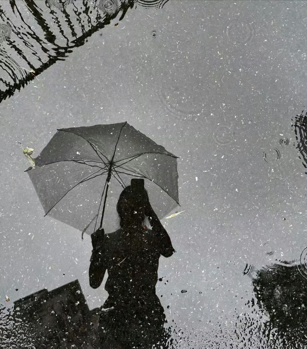 雨天背景图