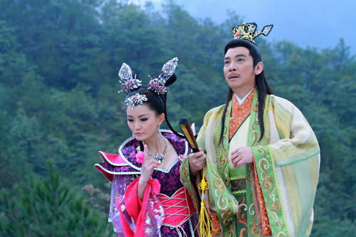 活佛济公3
馨子 饰 白雪