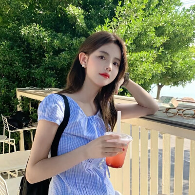 ⸝⸝ ꙳ 乘夏见山海 最好是现在
