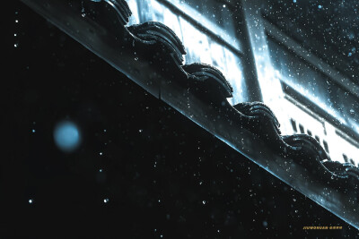 何与 叶鼎之 。 ​​​