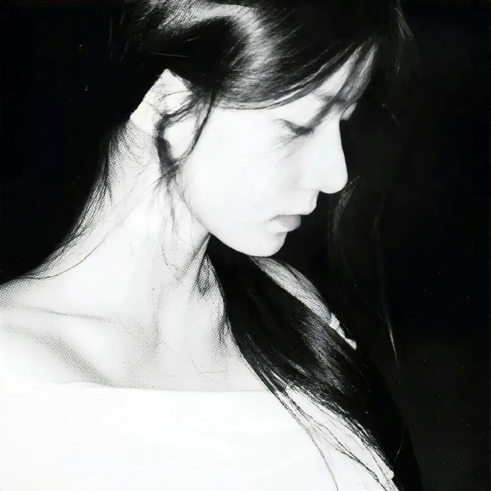 真人女生头像多风格ins氛围感黑白热门小众好看