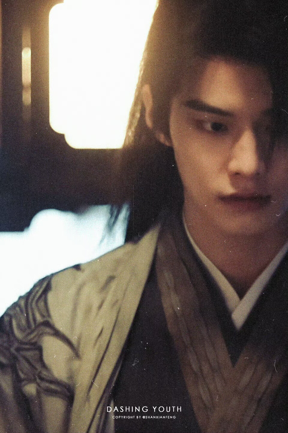 少年白马醉春风▪何与
cr.山衔风