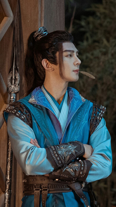 少年白马醉春风 百里东君 侯明昊