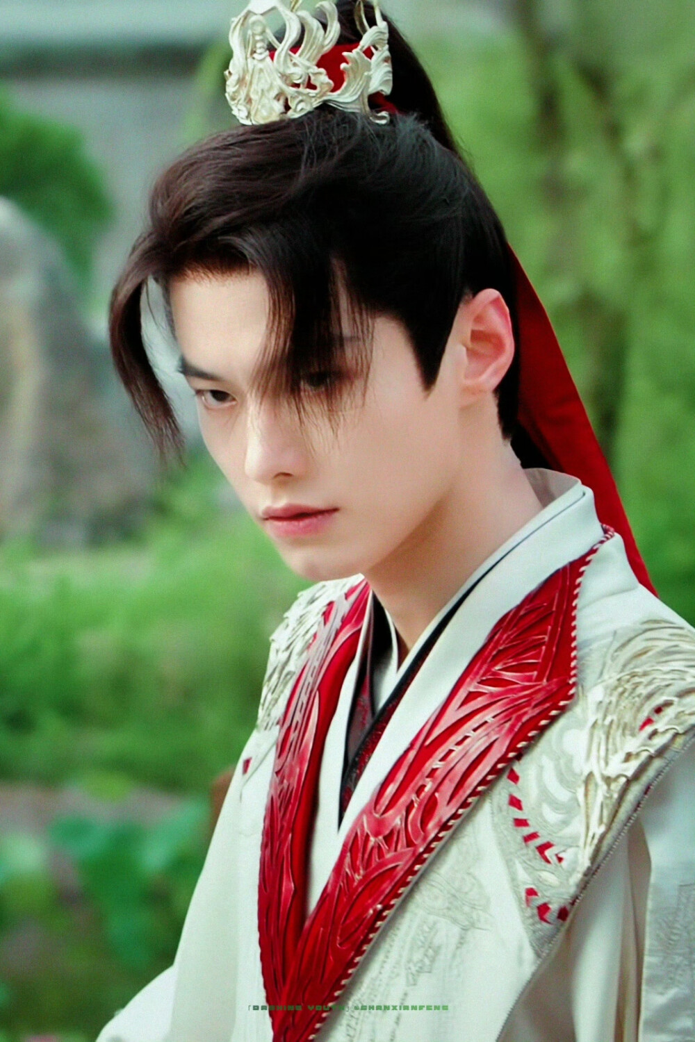 少年白马醉春风▪何与
cr.山衔风