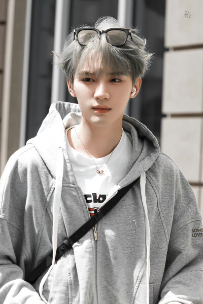 。
