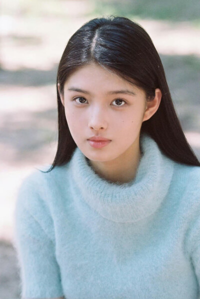 艾米
摄影:@黑弋川 ​​​