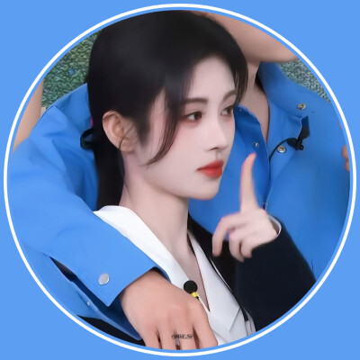 鞠婧祎圆框