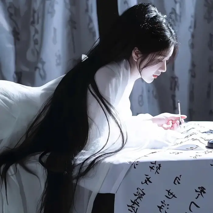女头