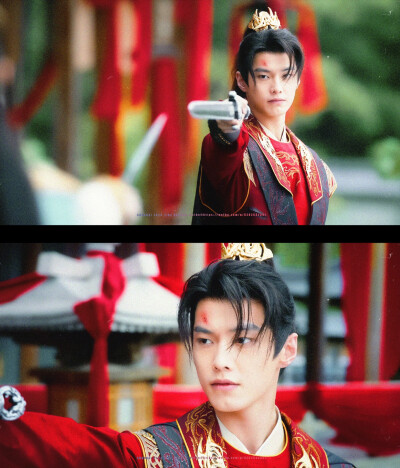 少年白马醉春风▪何与
cr.一棵楠树