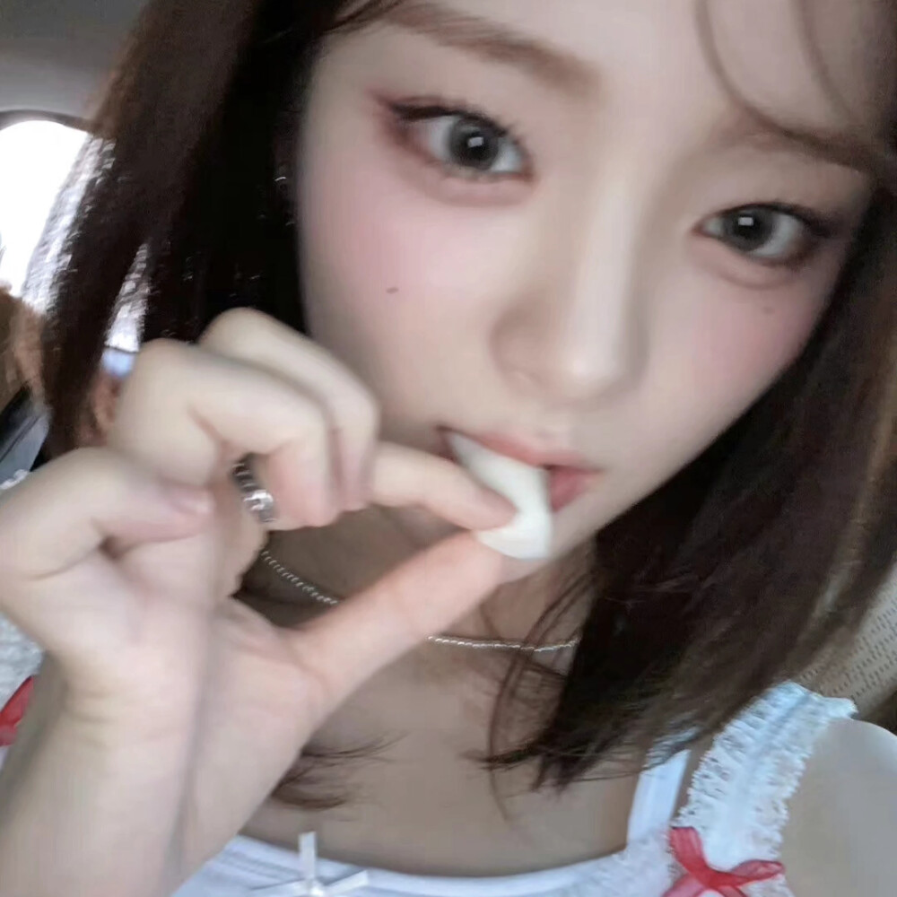 尹势银 宇妍 崔智元 申有娜