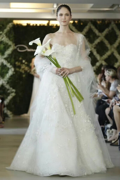 Oscar de la Renta 2013 春夏婚纱 ​​​