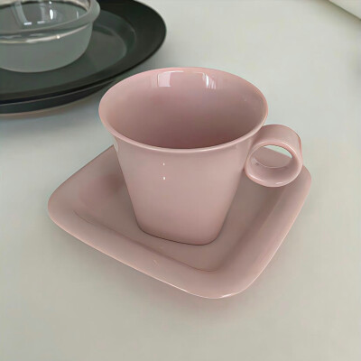 背景｜文案
舍一朝风月，得万古长空​。