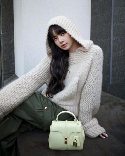 Lisa头像