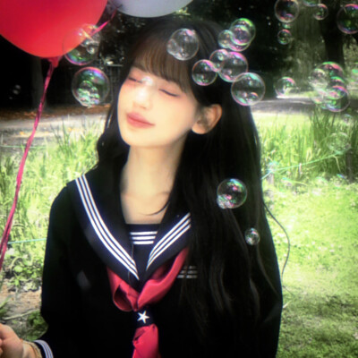 ✿ ♥︎․⁺<3‧⁺⸝⸝
