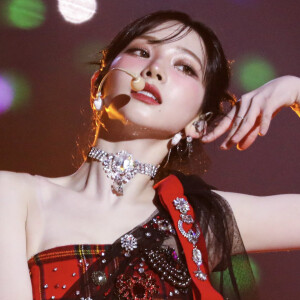 女爱豆站图可二改