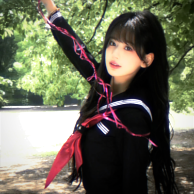 ✿ ♥︎․⁺<3‧⁺⸝⸝
