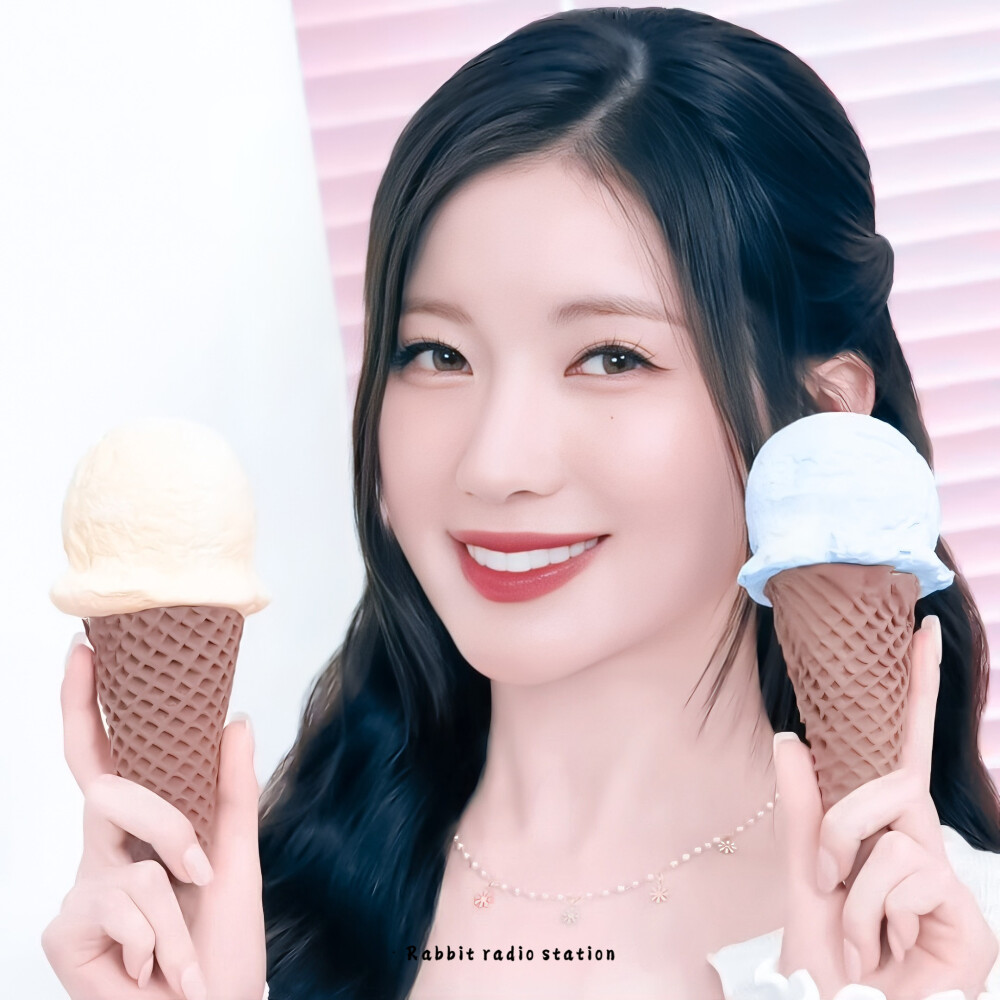 •Blue lattice:D“ice cream”