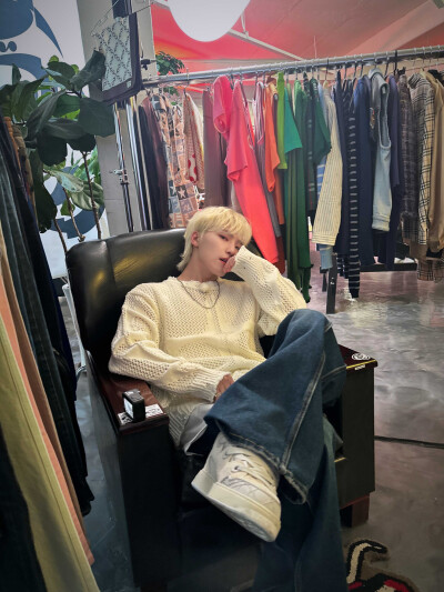 我们钻石忙内灿宝来啦