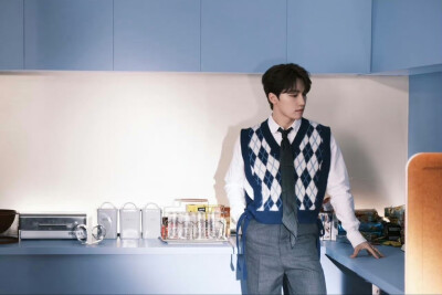 我们钻石忙内灿宝来啦