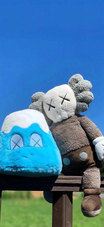 KAWS