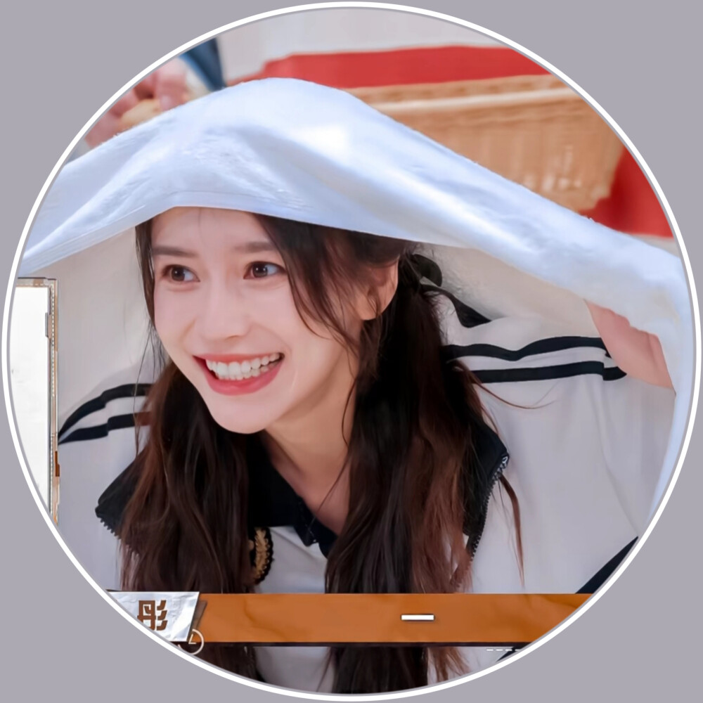 angelababy杨颖圆框头像