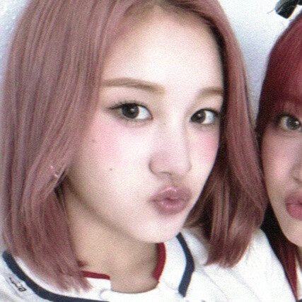 kpop深交头像