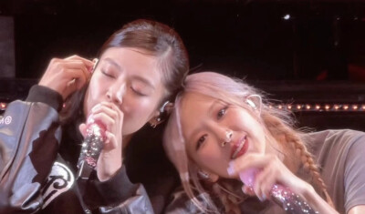 rosé & jennie