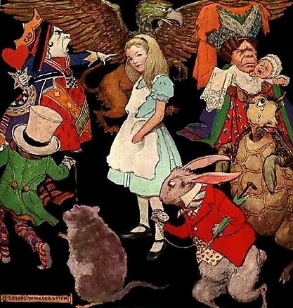 杰西·威尔考克斯·史密斯（Jessie Willcox Smith）是美国插画黄金时代的一位女性插画师，被誉为“最伟大的纯插图画家之一”。为当时美国众多杂志如Century, Collier’s, Harper’s等绘制插图，更是与Good Housekeeping杂志有长达17年的合作，绝大多数作品都是关注儿童和母爱，用柔和的线条和颜色为孩子们描绘一个又一个经典的童话故事。