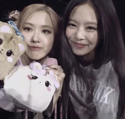 rosé & jennie