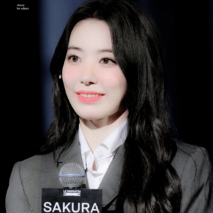 Sakura ‖ I met love in the gaze at spring butterflies.
CR：cherrymywk