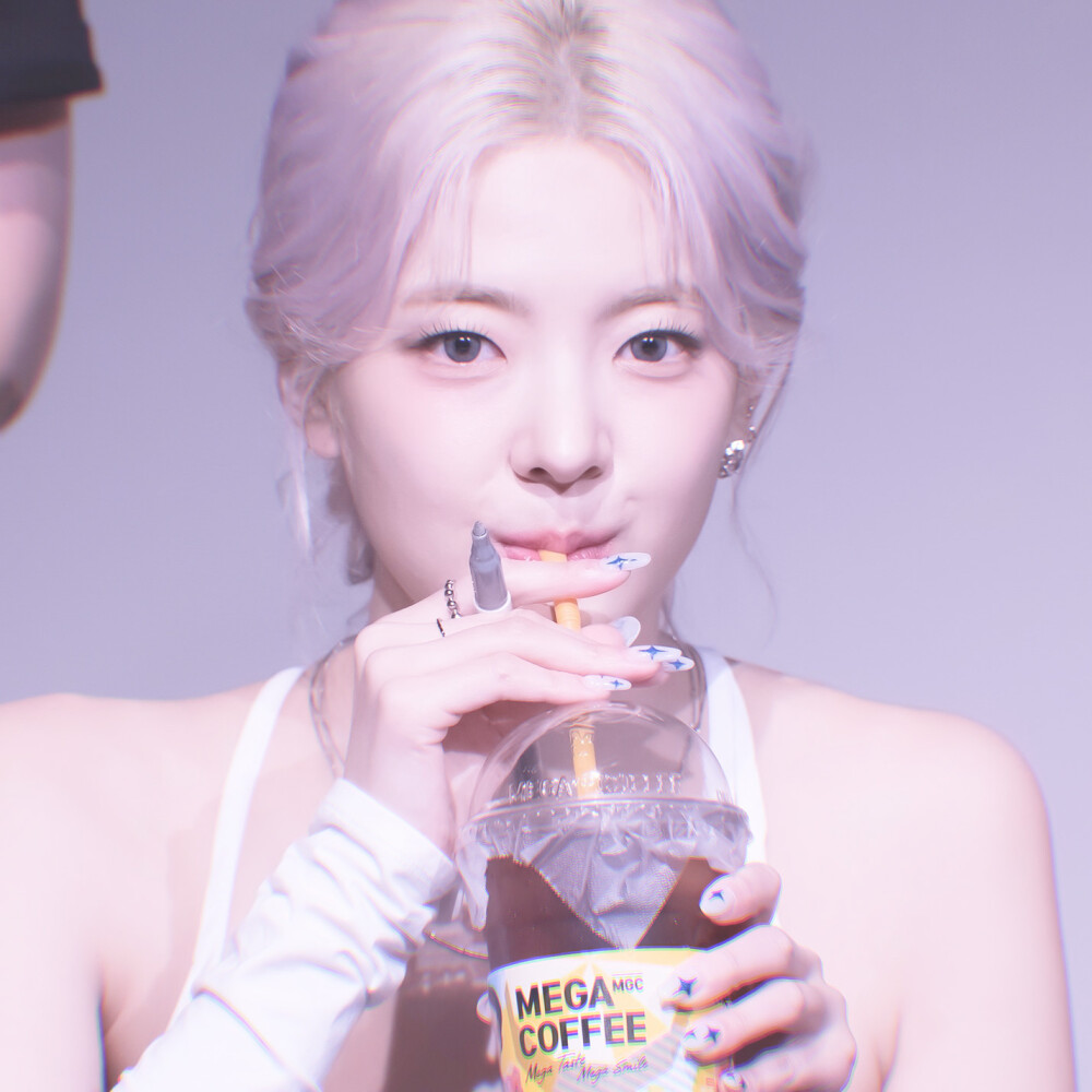 Ten memories nine injuries
:)ITZY_PAN