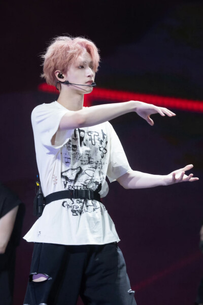 时代少年团楼非楼 澳门站演唱会