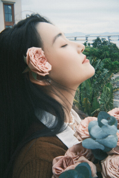 蒋依依