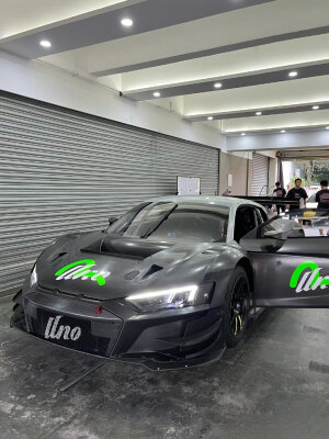 9785赛车手王一博